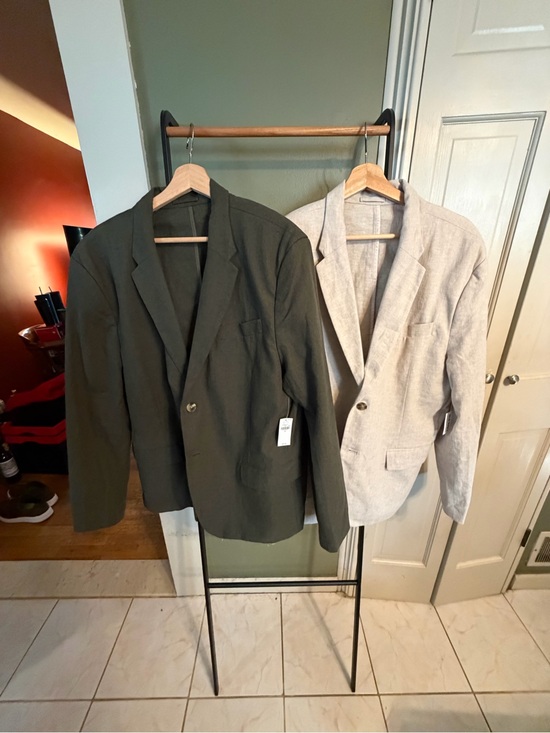 Old Navy Other - Old Navy Men's Olive Green and Light Beige linen blazers - 2 Pack